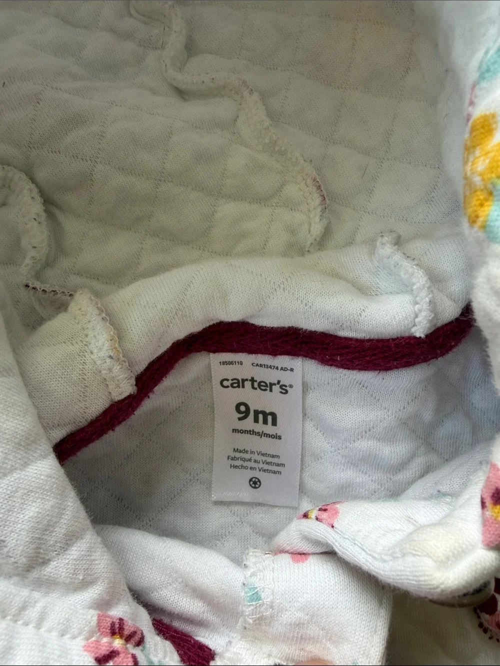 Carters Quilted White Floral Hooded Baby Girl Coat Jacket size 9 months